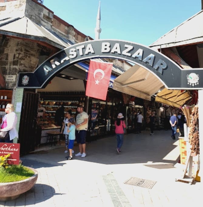 التسوق في اسطنبول أراستا بازار Arasta Bazaar