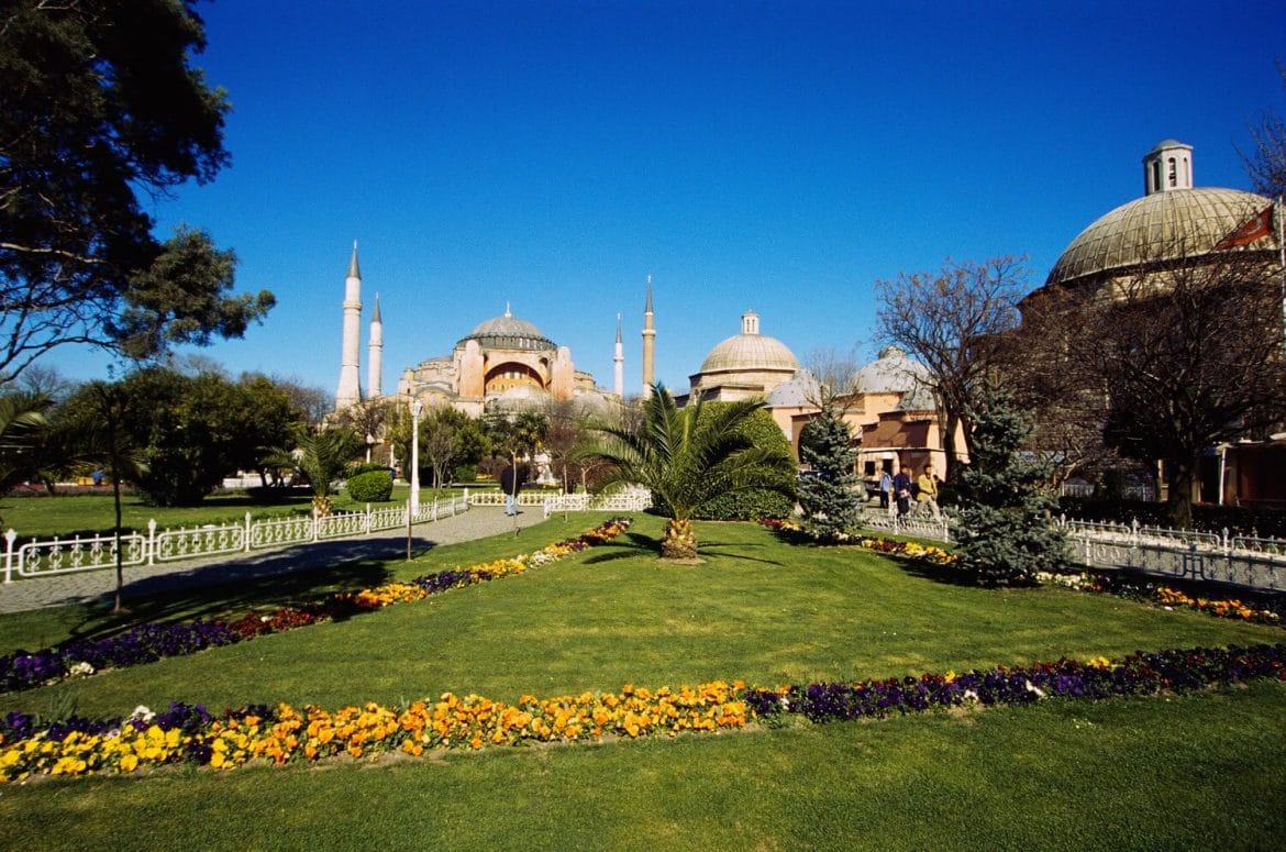 السياحة في اسطنبول جامع السلطان أحمد – الجامع الأزرق 3