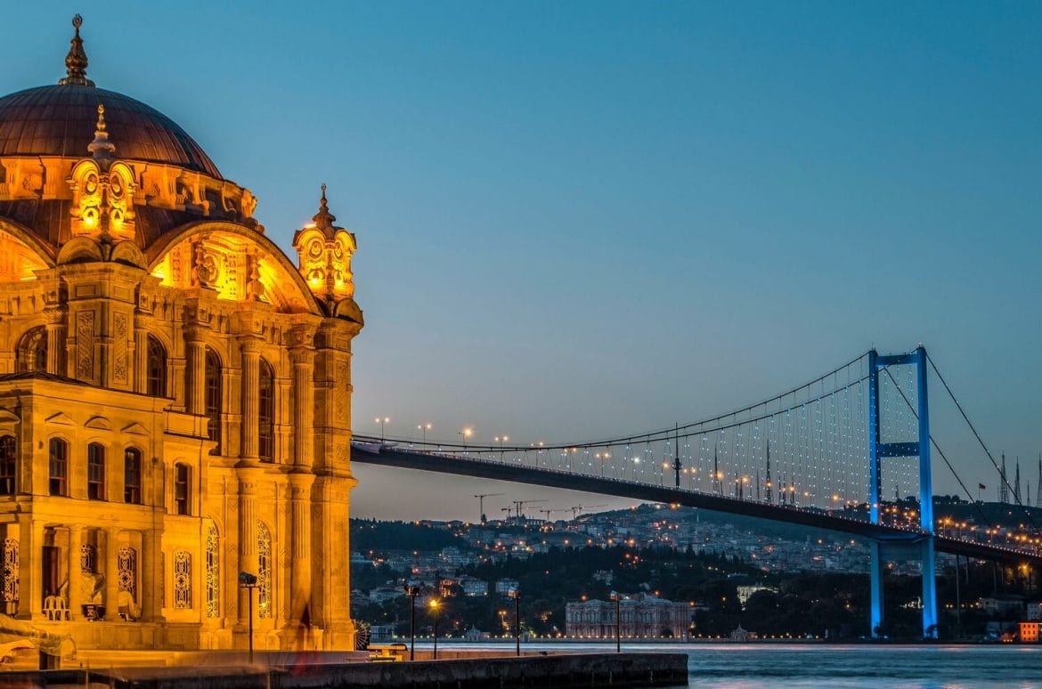 السياحة في اسطنبول - جسر البوسفور