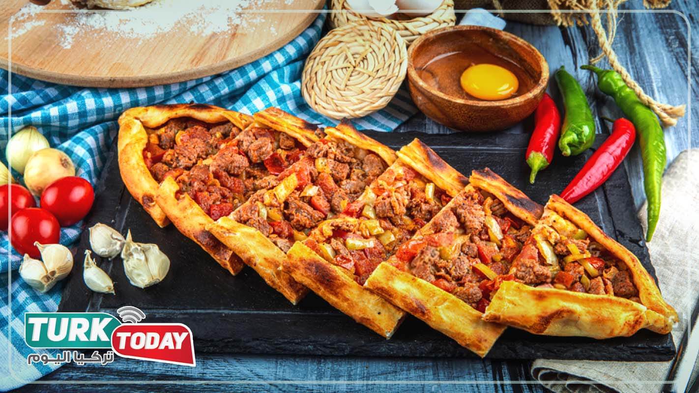 أتل إكمك أو خبز اللحم - Etli Ekmek