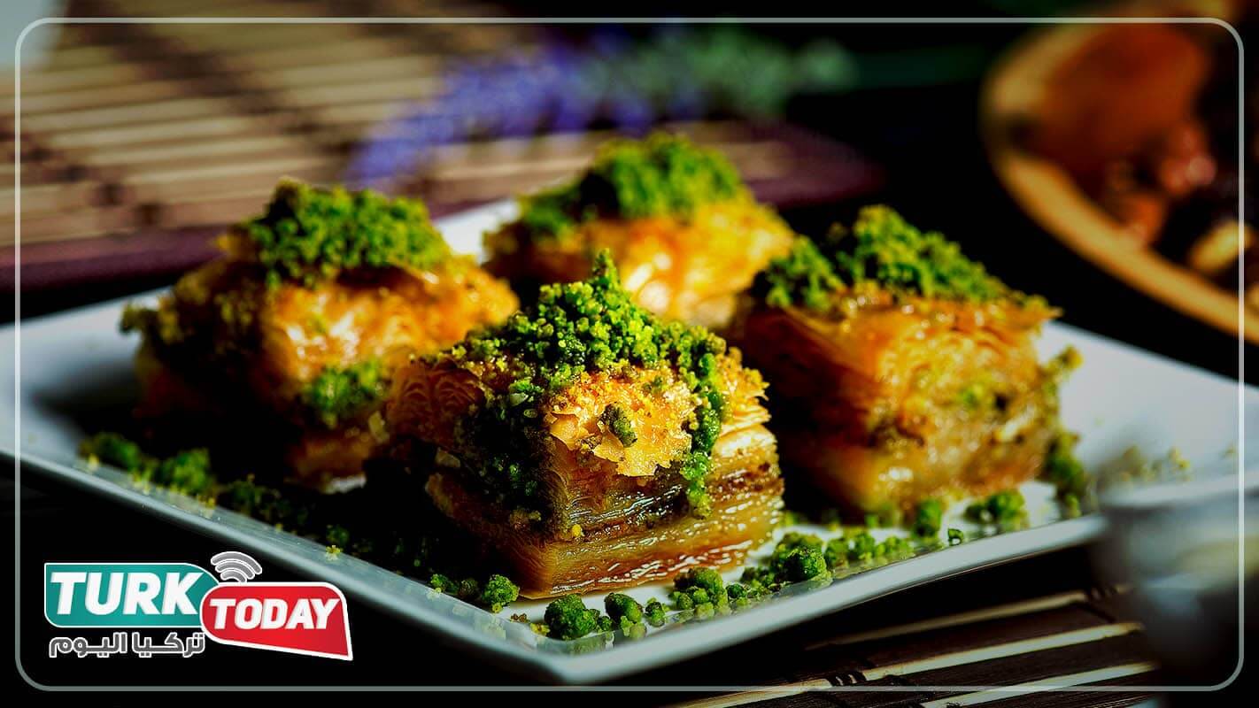 طريقة عمل البقلاوة التركية بالمكسرات