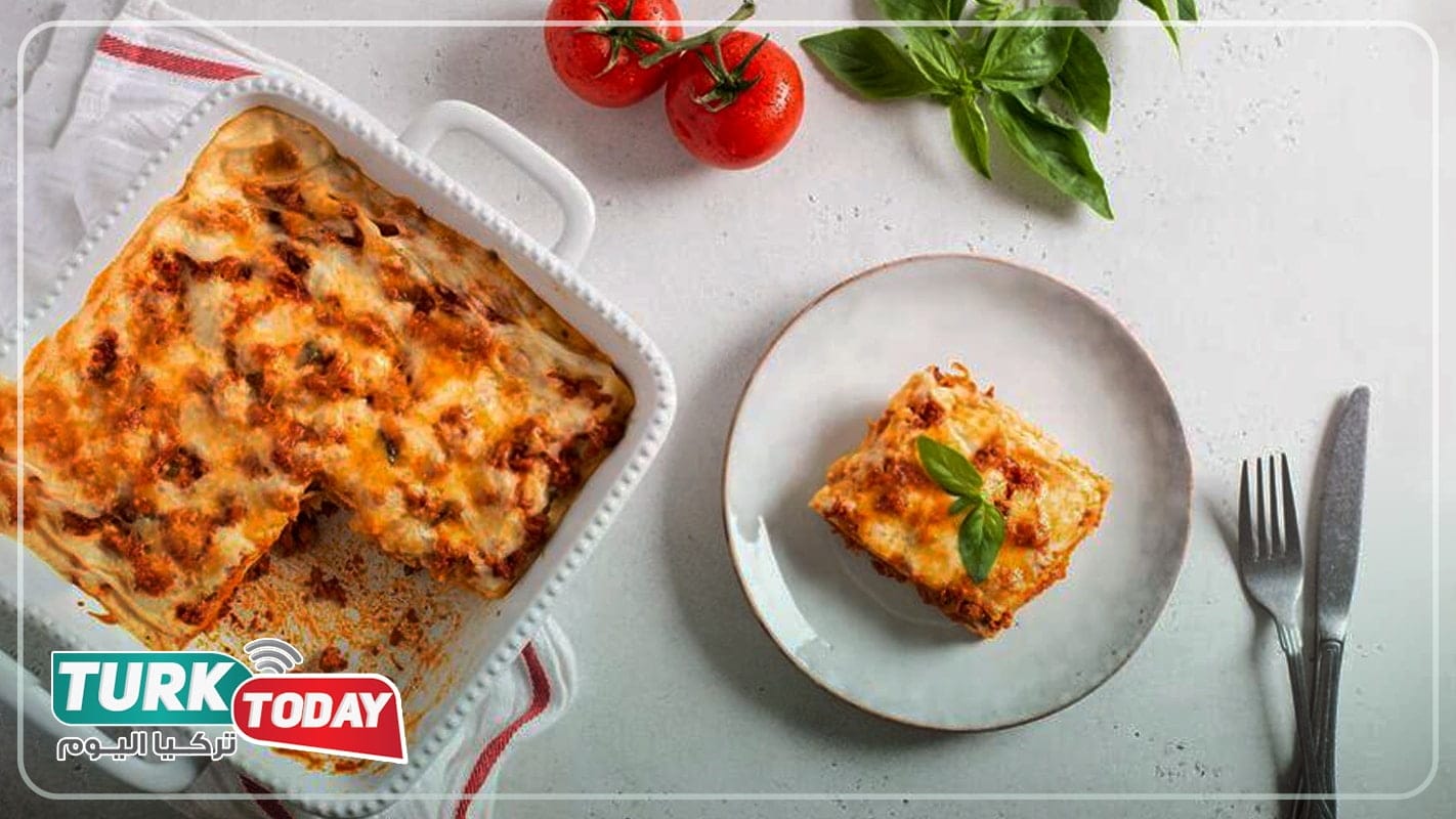 طريقة عمل المكرونة بالبشاميل والطماطم