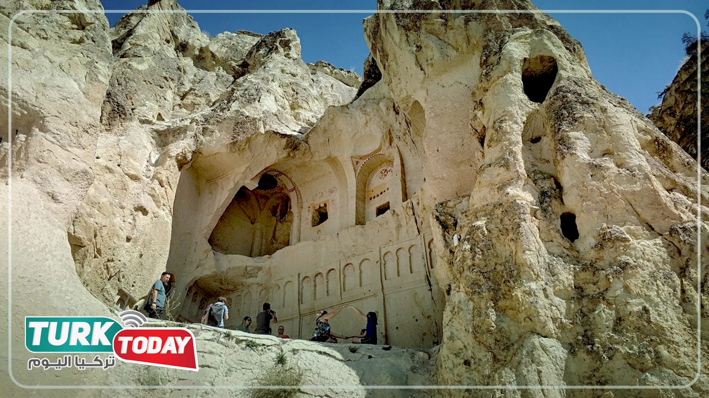 الكنيسة المظلمة