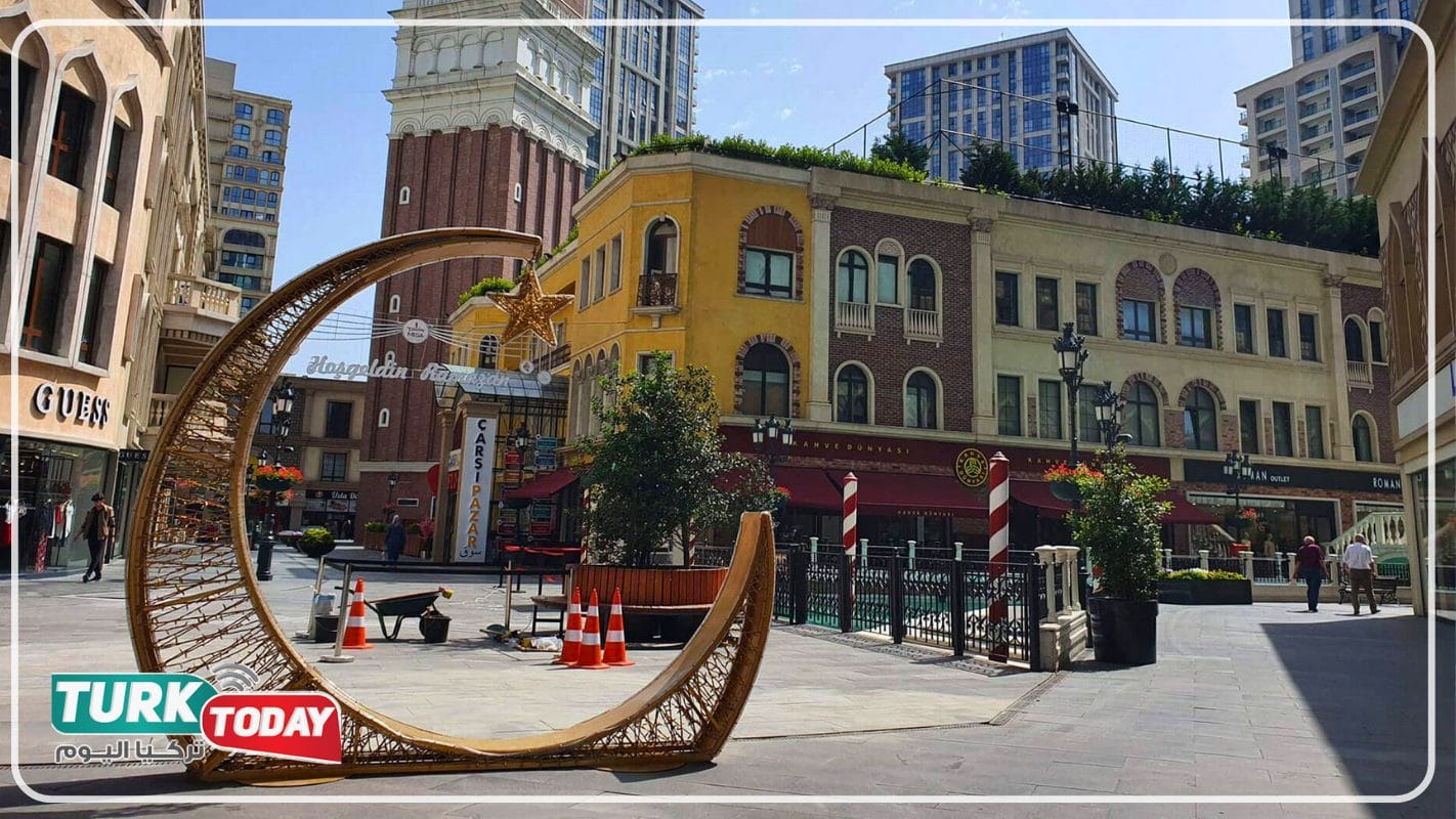 المحلات الموجوده في فينيسيا مول اسطنبول