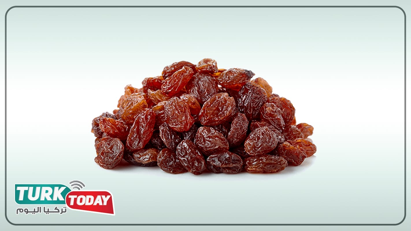 الزبيب الأحمر