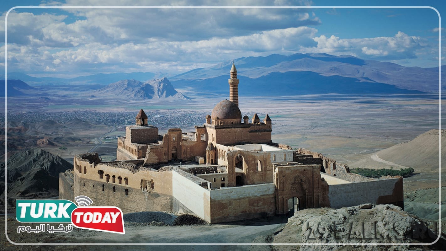 المساجد في ولاية فان التركية